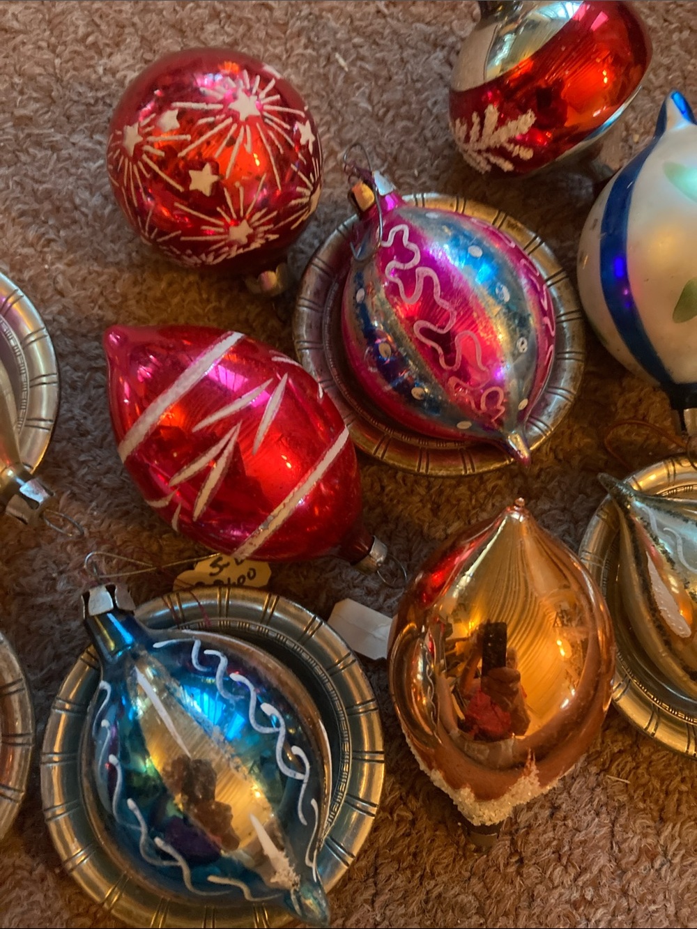Vintage antique Mercury glass indent reflector Christmas ornaments 12 - Picture 9 of 10
